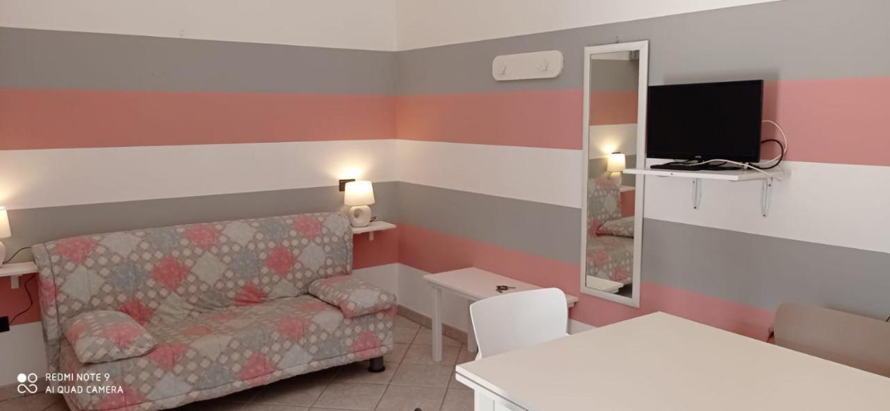 Apartamento Corte Nel Borgo Minervino di Lecce Exterior foto