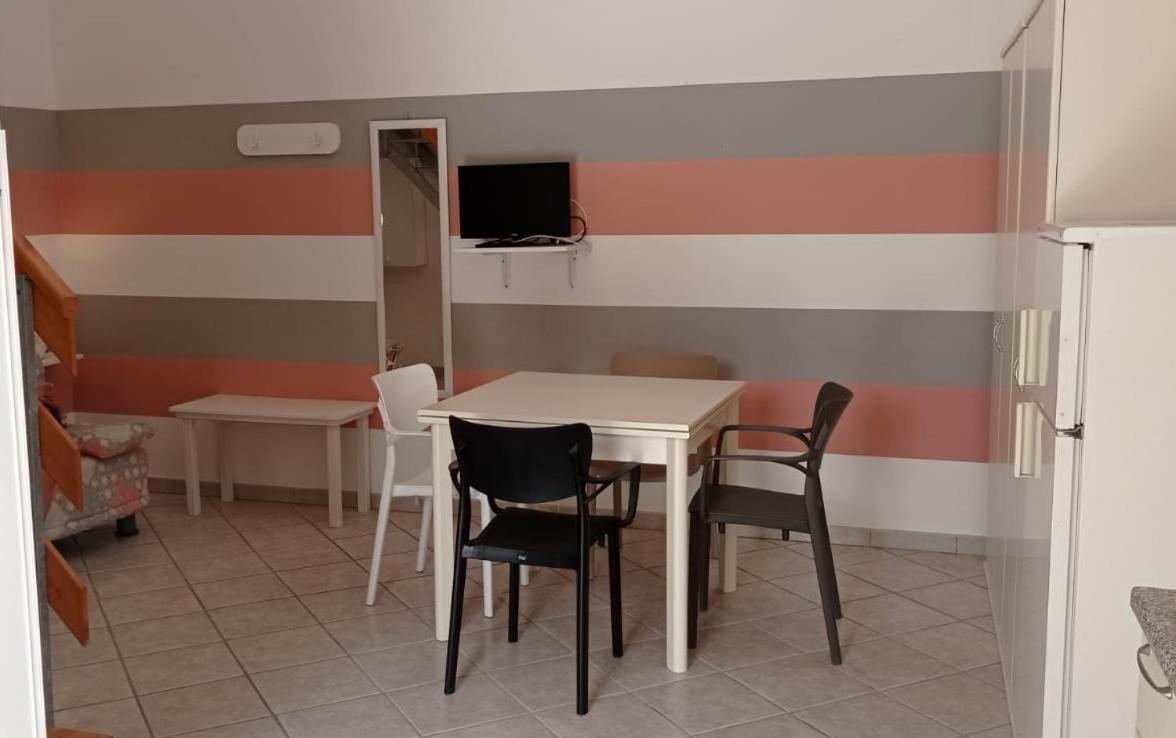 Apartamento Corte Nel Borgo Minervino di Lecce Exterior foto
