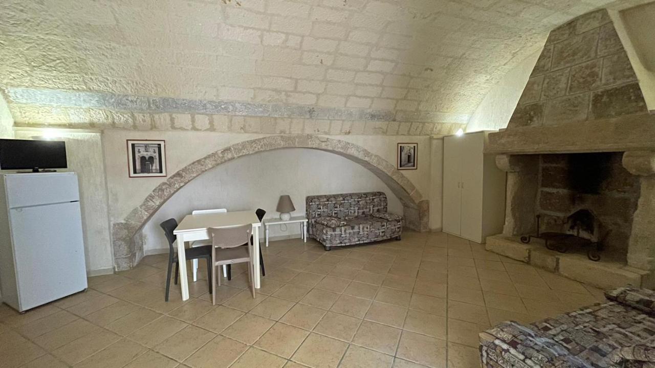 Apartamento Corte Nel Borgo Minervino di Lecce Exterior foto