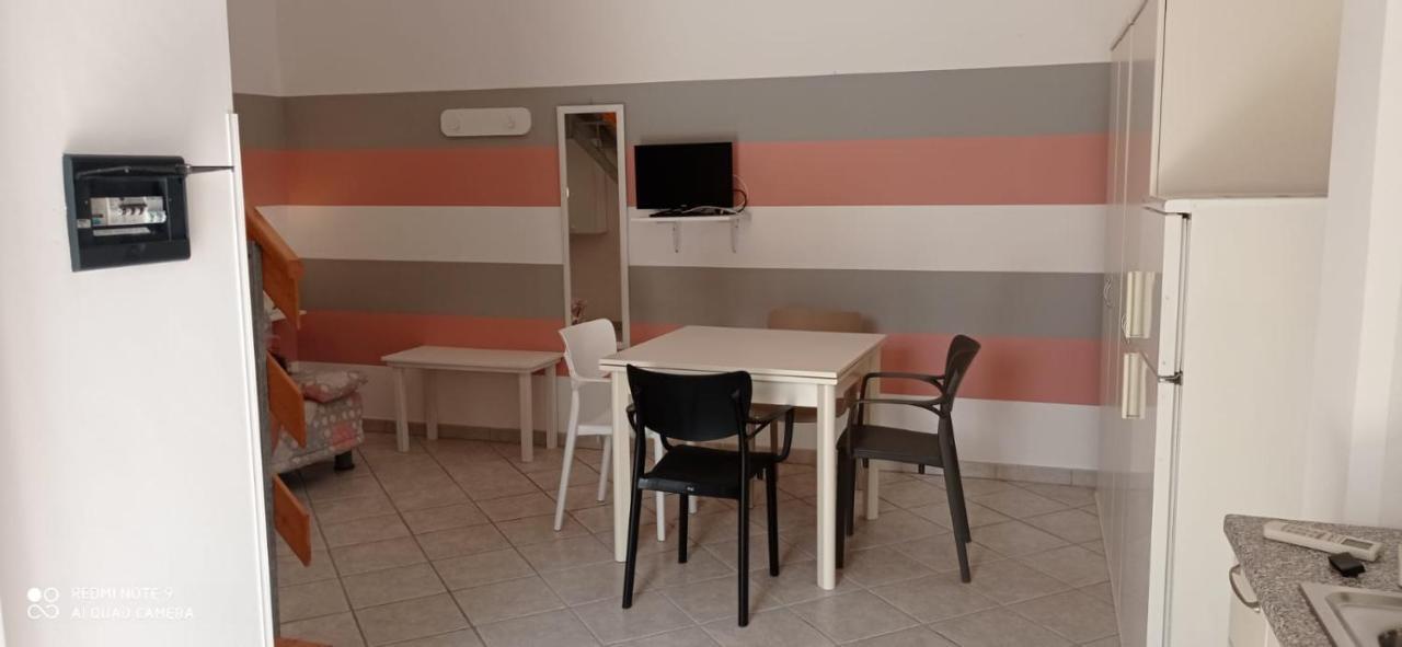 Apartamento Corte Nel Borgo Minervino di Lecce Exterior foto